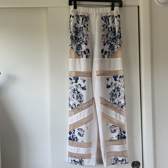 NWOT BCBG Maxazria Runway Gabriel Pant Floral Mesh Pants - Picture 5 of 11